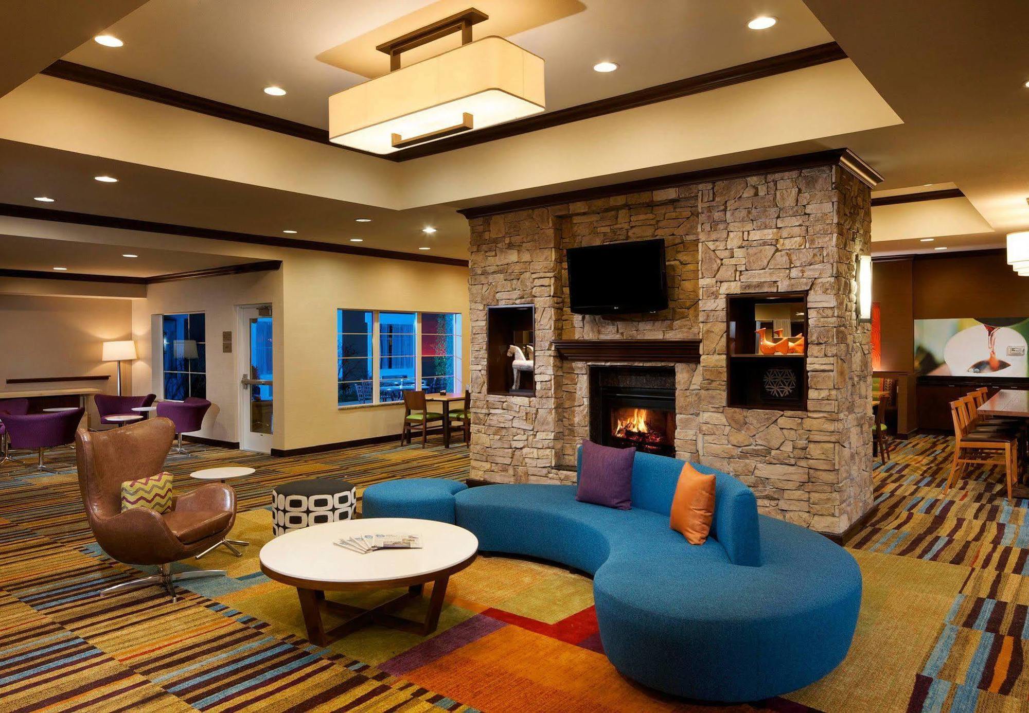 Fairfield Inn & Suites Houston Intercontinental Airport Exterior photo